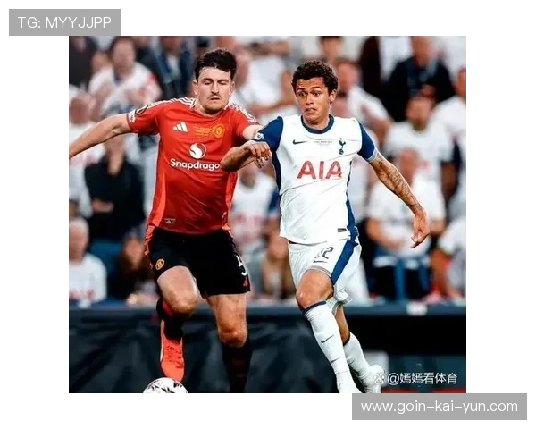 曼联全员备战热刺,四强之路进入关键时刻 曼联全员备战热刺,四强之路进入关键时刻